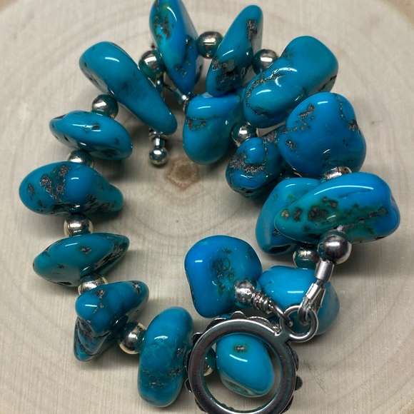 Turquoise Nugget Toggle Bracelet - Picture 2 of 2